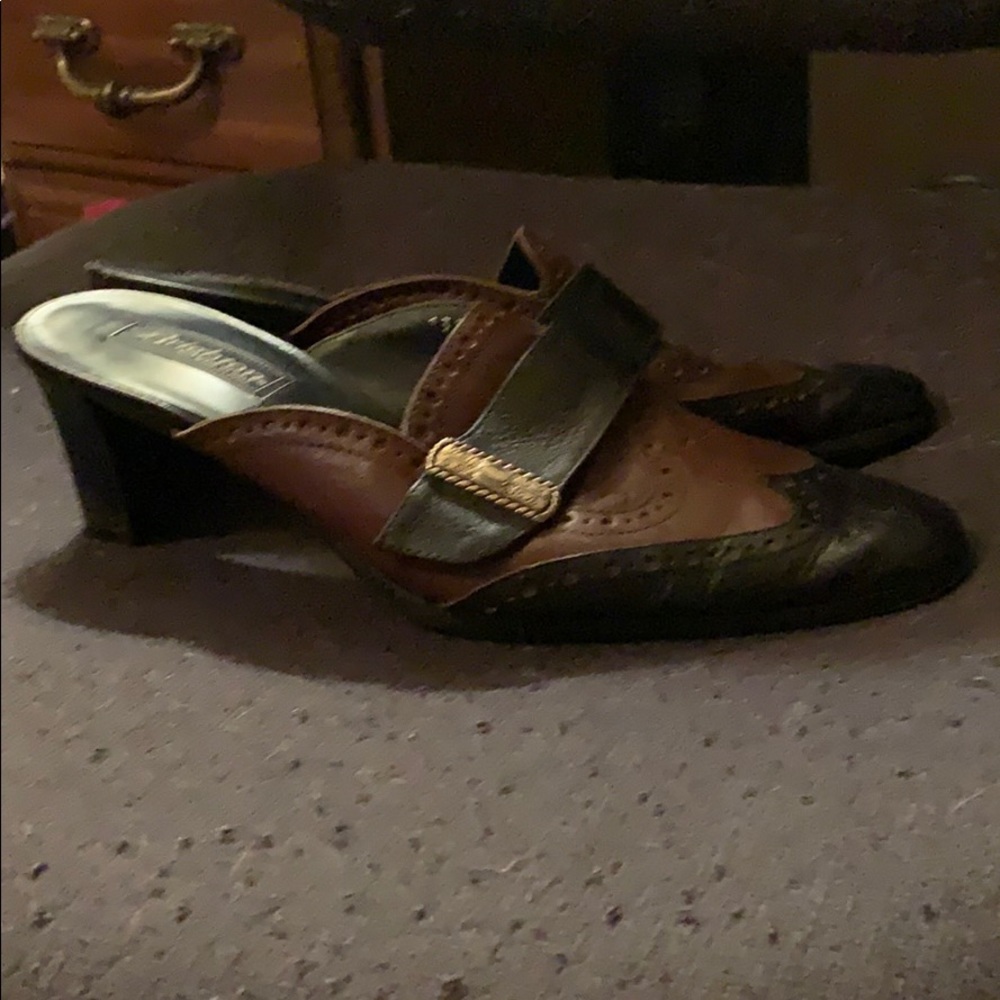 Brighton high heel clogs?